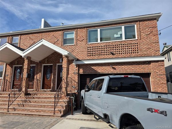 1720 New Haven Avenue , Far Rockaway, NY 11691