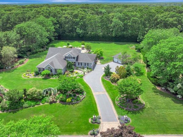 15 The Chase, Head Of The Harbor, NY 11780