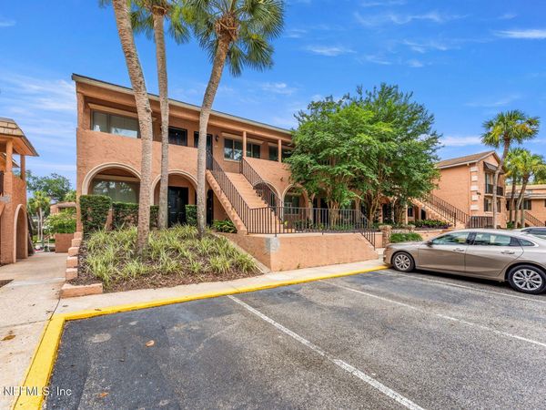 5375 ORTEGA FARMS Boulevard, Unit 505, Jacksonville, FL 32210