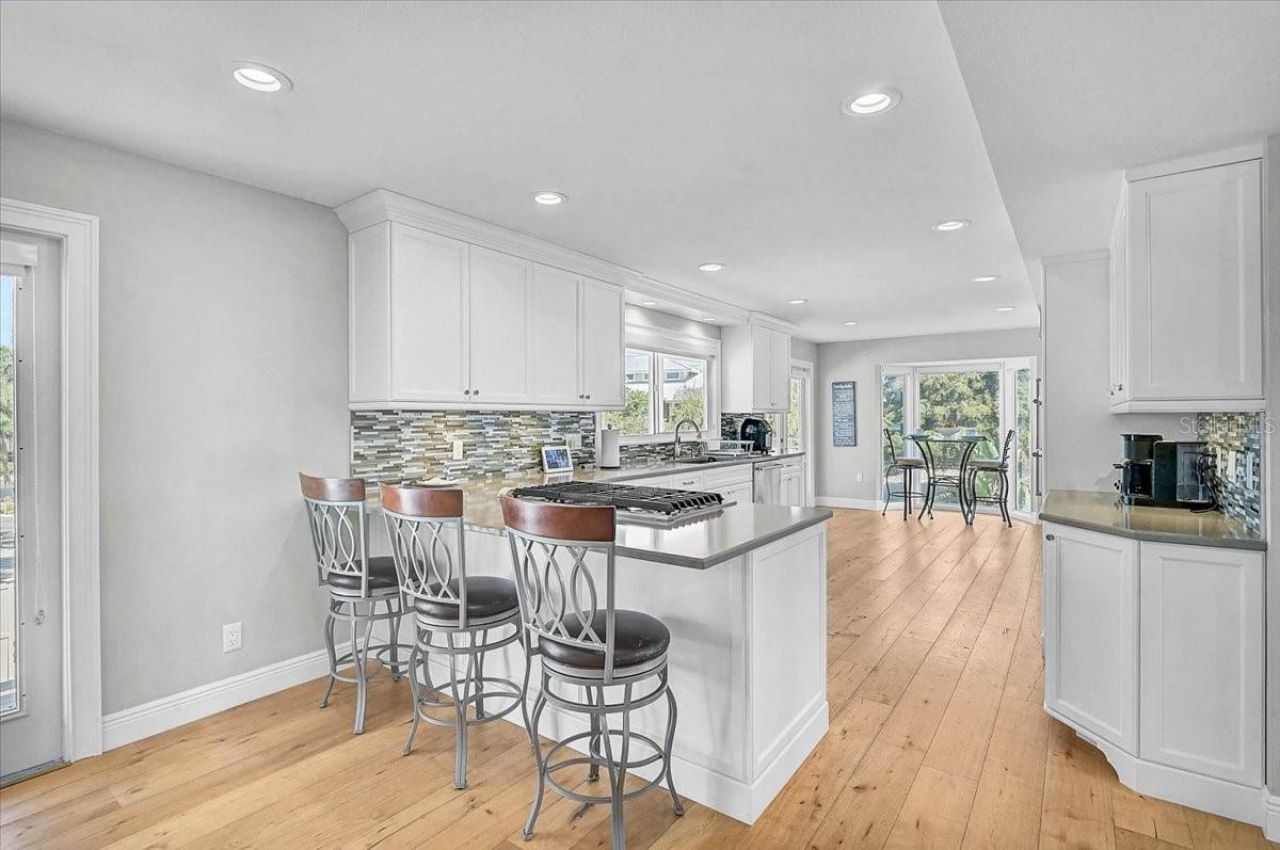 320 Ringling Point Drive, Sarasota, FL 34234 Photo