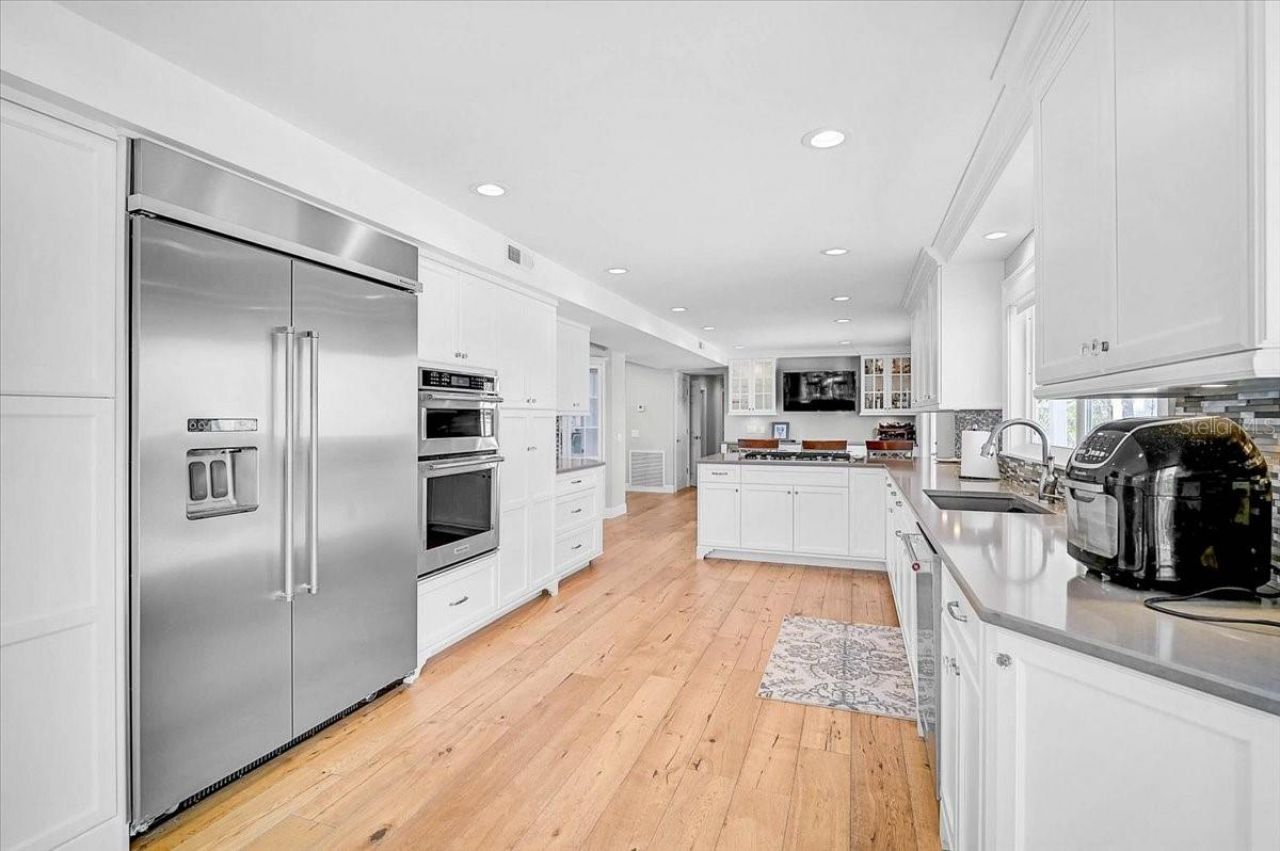 320 Ringling Point Drive, Sarasota, FL 34234 Photo