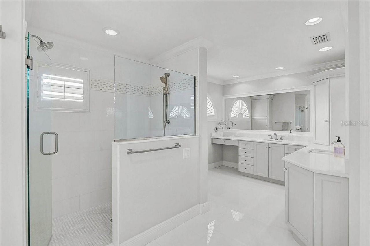 320 Ringling Point Drive, Sarasota, FL 34234 Photo