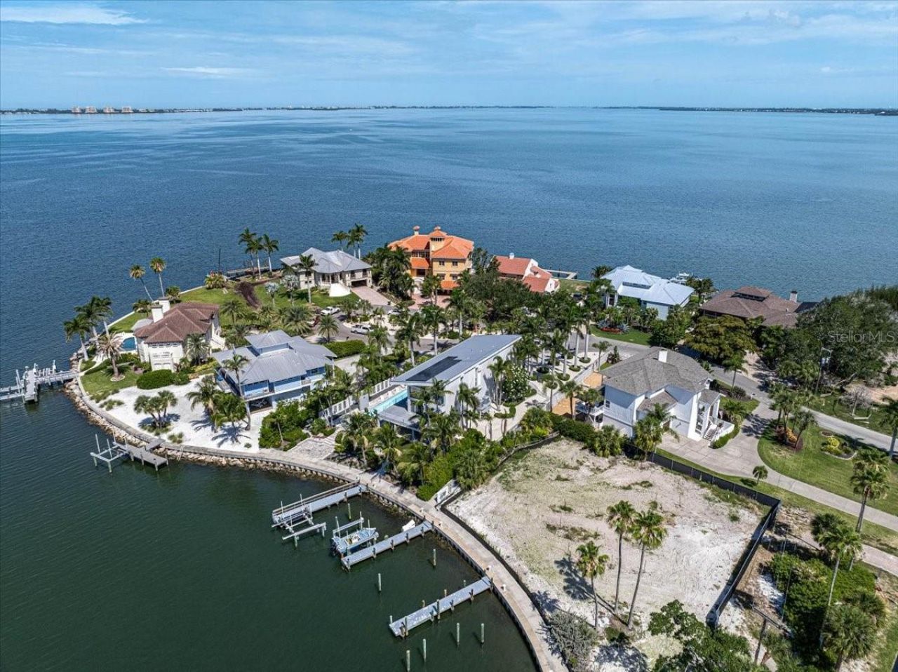 320 Ringling Point Drive, Sarasota, FL 34234 Photo