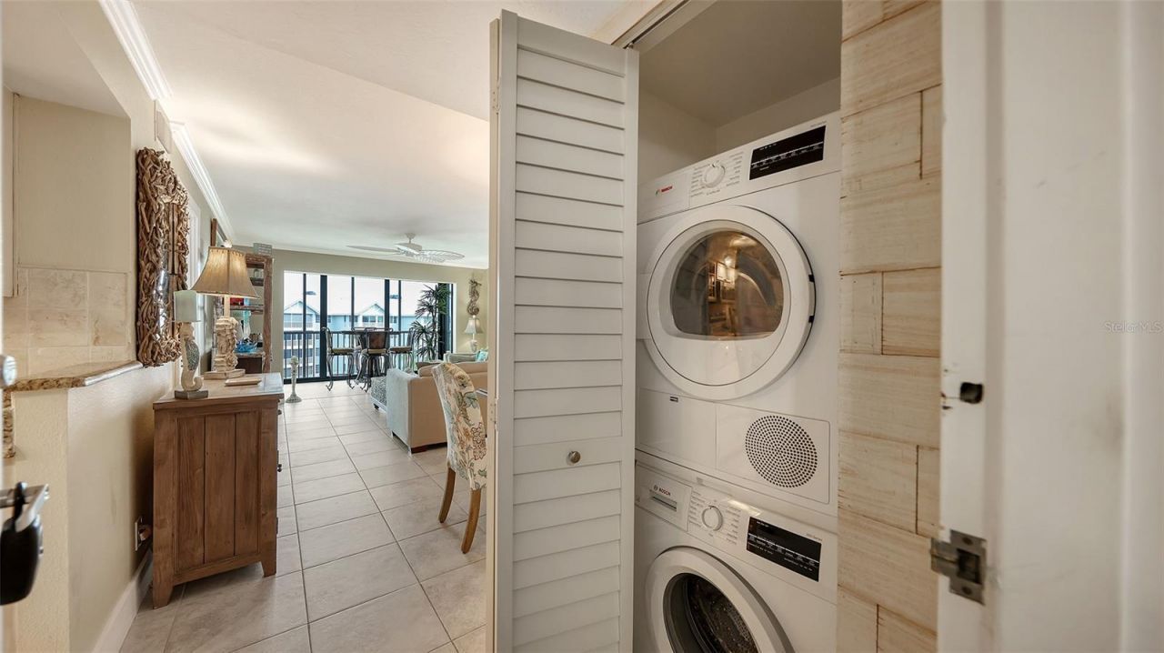 5855 Midnight Pass Road , Unit 510, Sarasota, FL 34242 Photo