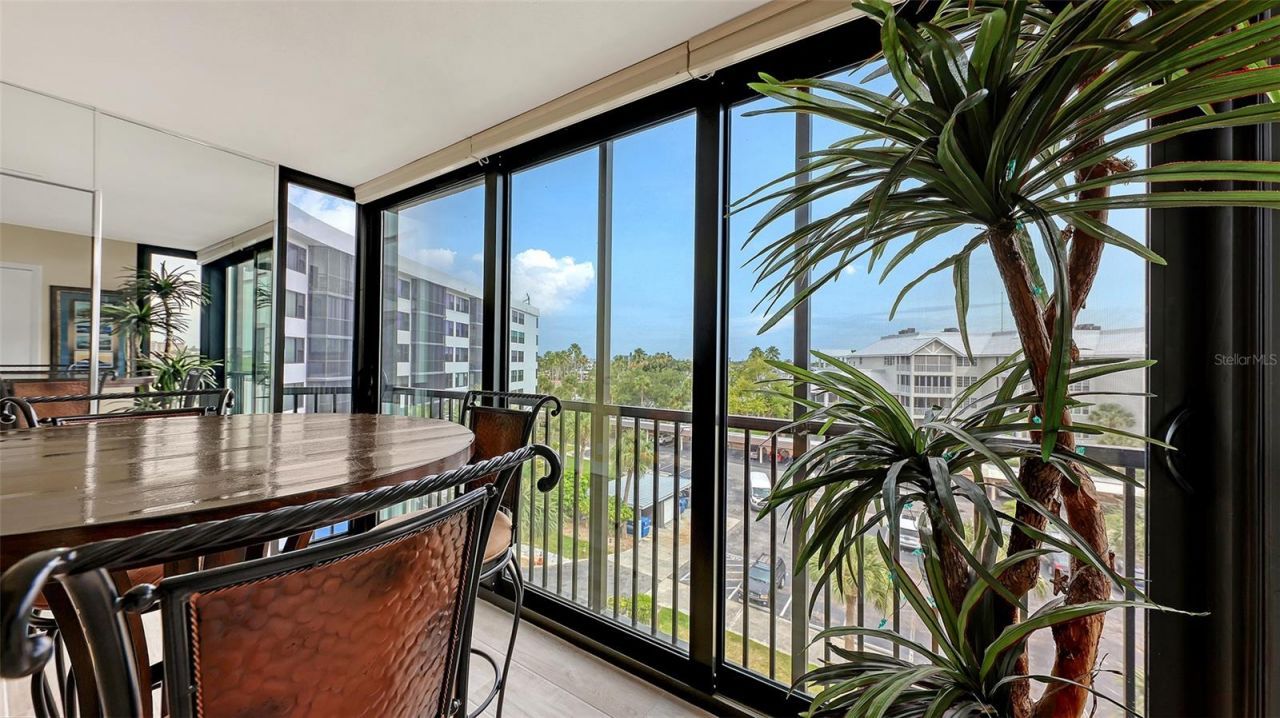 5855 Midnight Pass Road , Unit 510, Sarasota, FL 34242 Photo