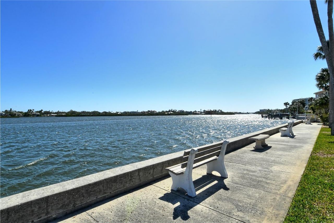 5855 Midnight Pass Road , Unit 510, Sarasota, FL 34242 Photo