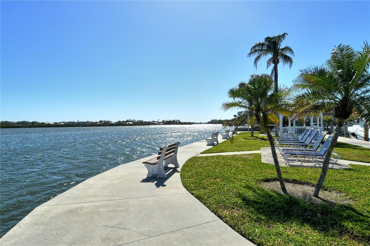 5855 Midnight Pass Road , Unit 510, Sarasota, FL 34242 Photo