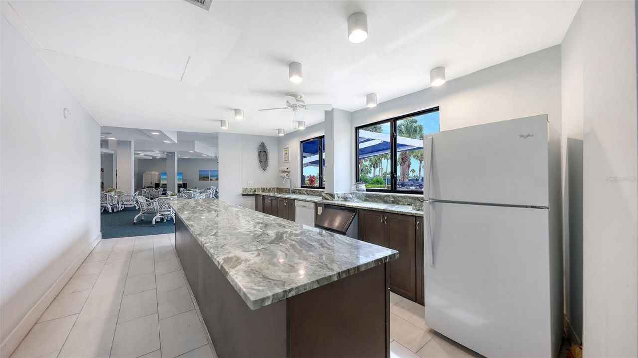 5855 Midnight Pass Road , Unit 510, Sarasota, FL 34242 Photo