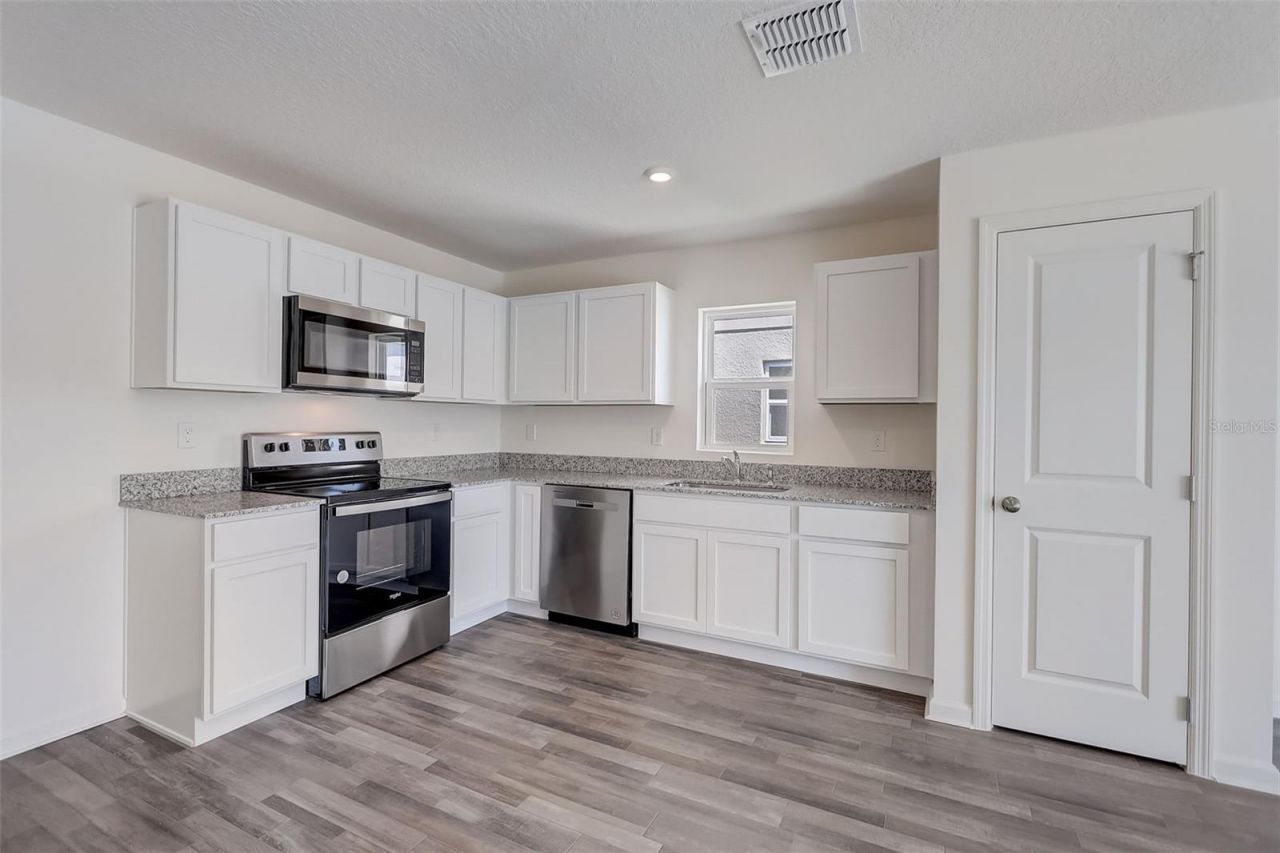1455 Hayworth Circle Nw, Palm Bay, FL 32907 Photo