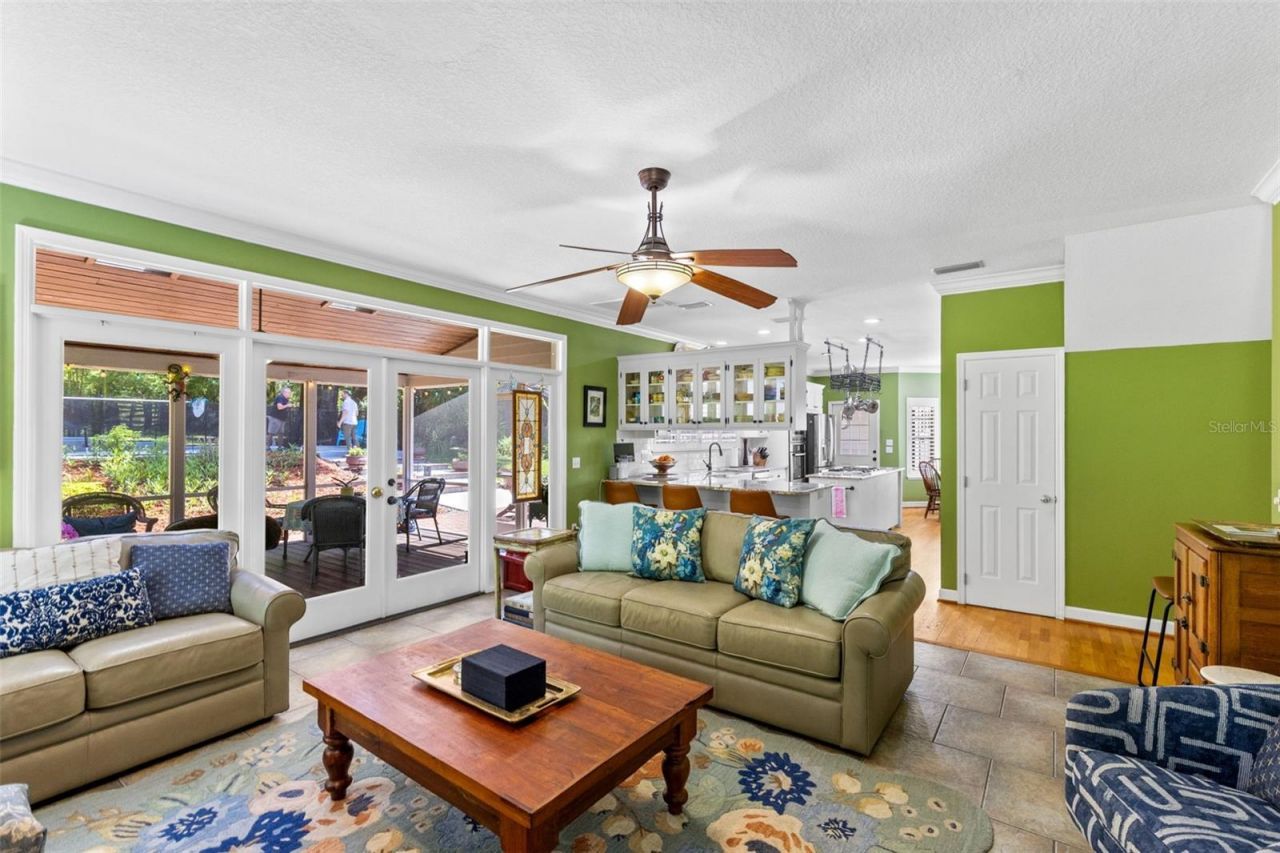 5787 & 5789 N Apopka Vineland Road, Orlando, FL 32818 Photo
