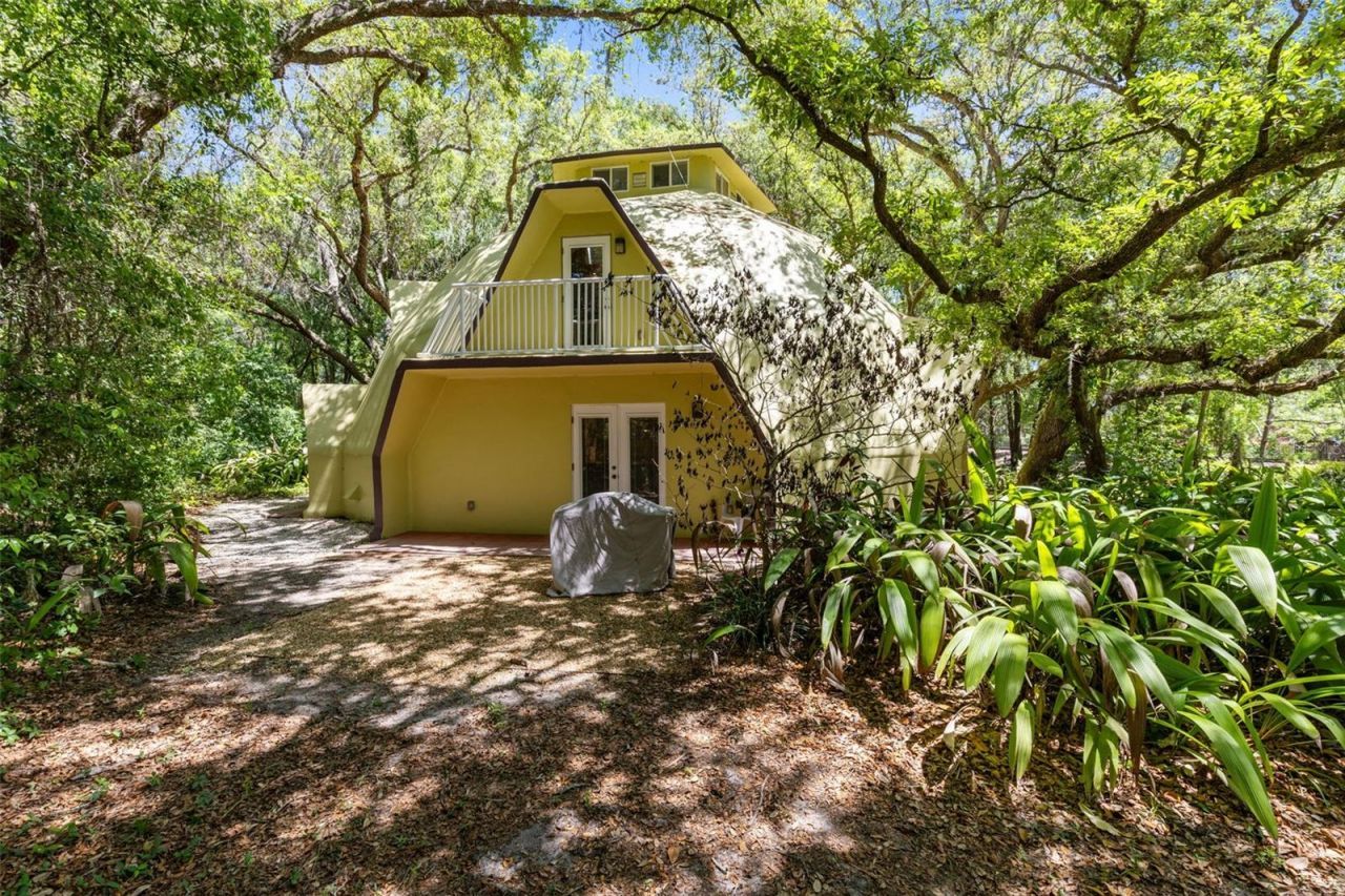 5787 & 5789 N Apopka Vineland Road, Orlando, FL 32818 Photo