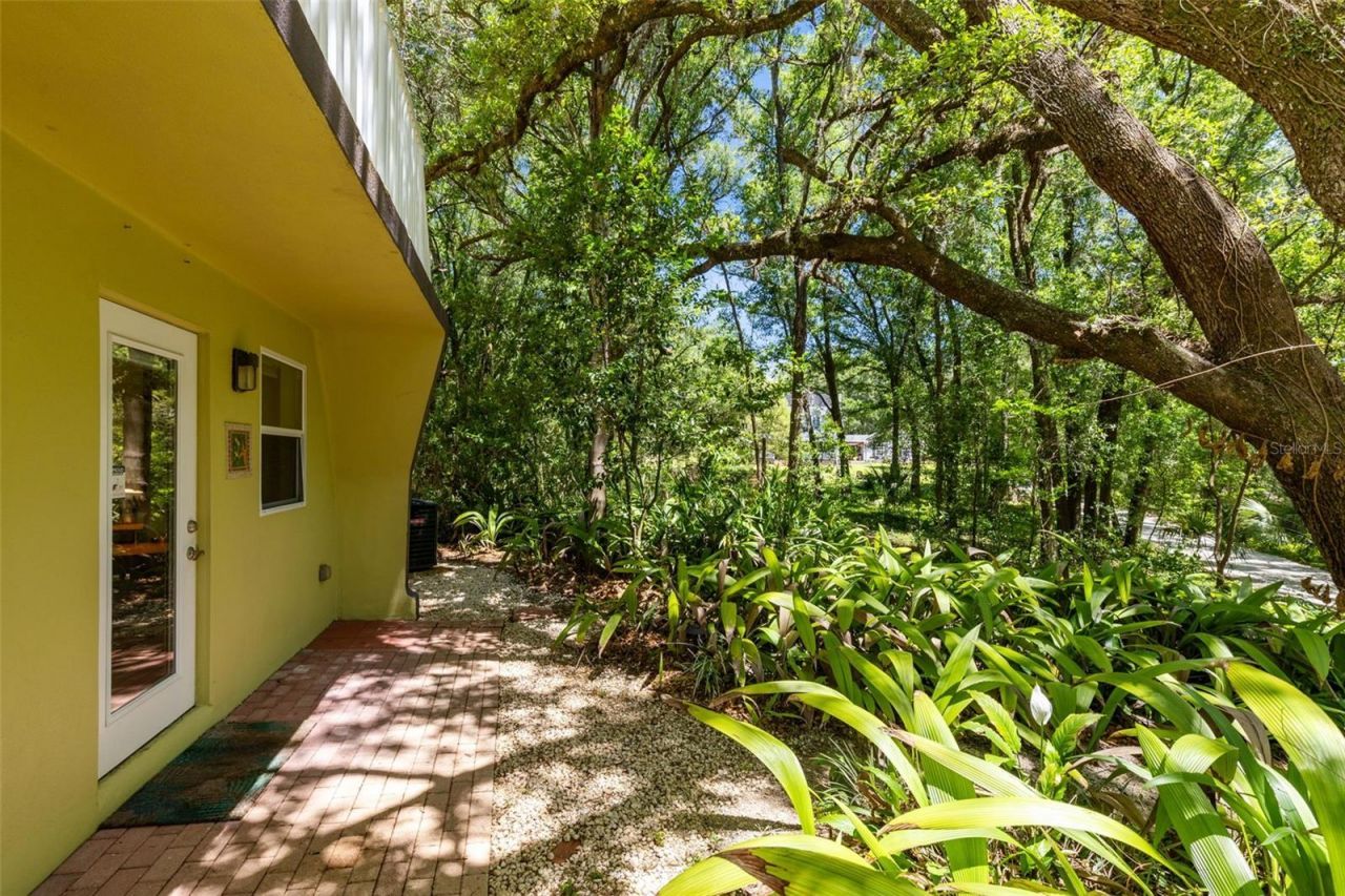 5787 & 5789 N Apopka Vineland Road, Orlando, FL 32818 Photo