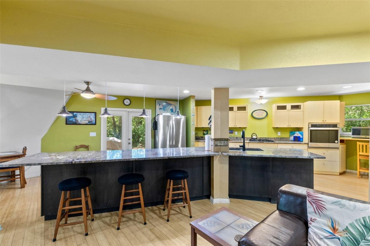 5787 & 5789 N Apopka Vineland Road, Orlando, FL 32818 Photo