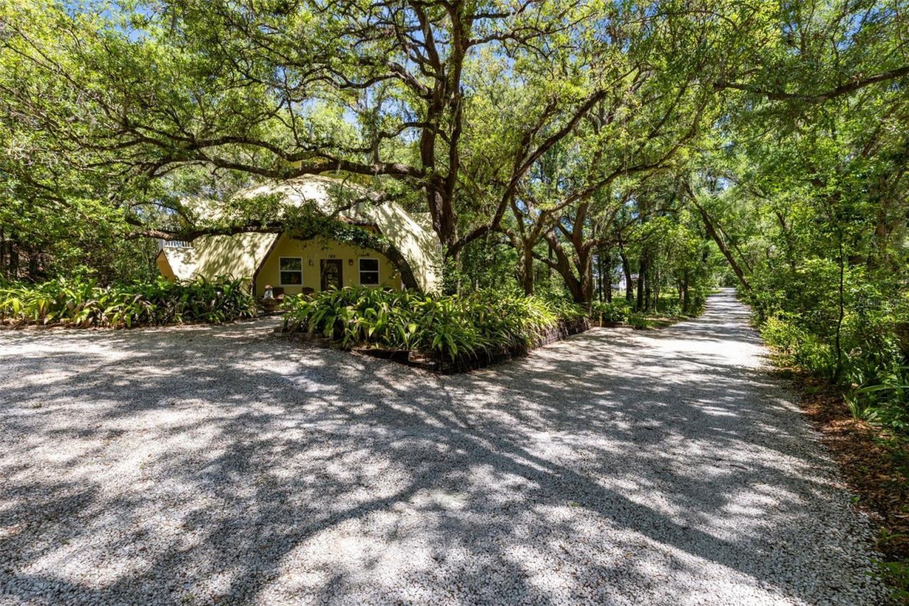 5787 & 5789 N Apopka Vineland Road, Orlando, FL 32818 Photo