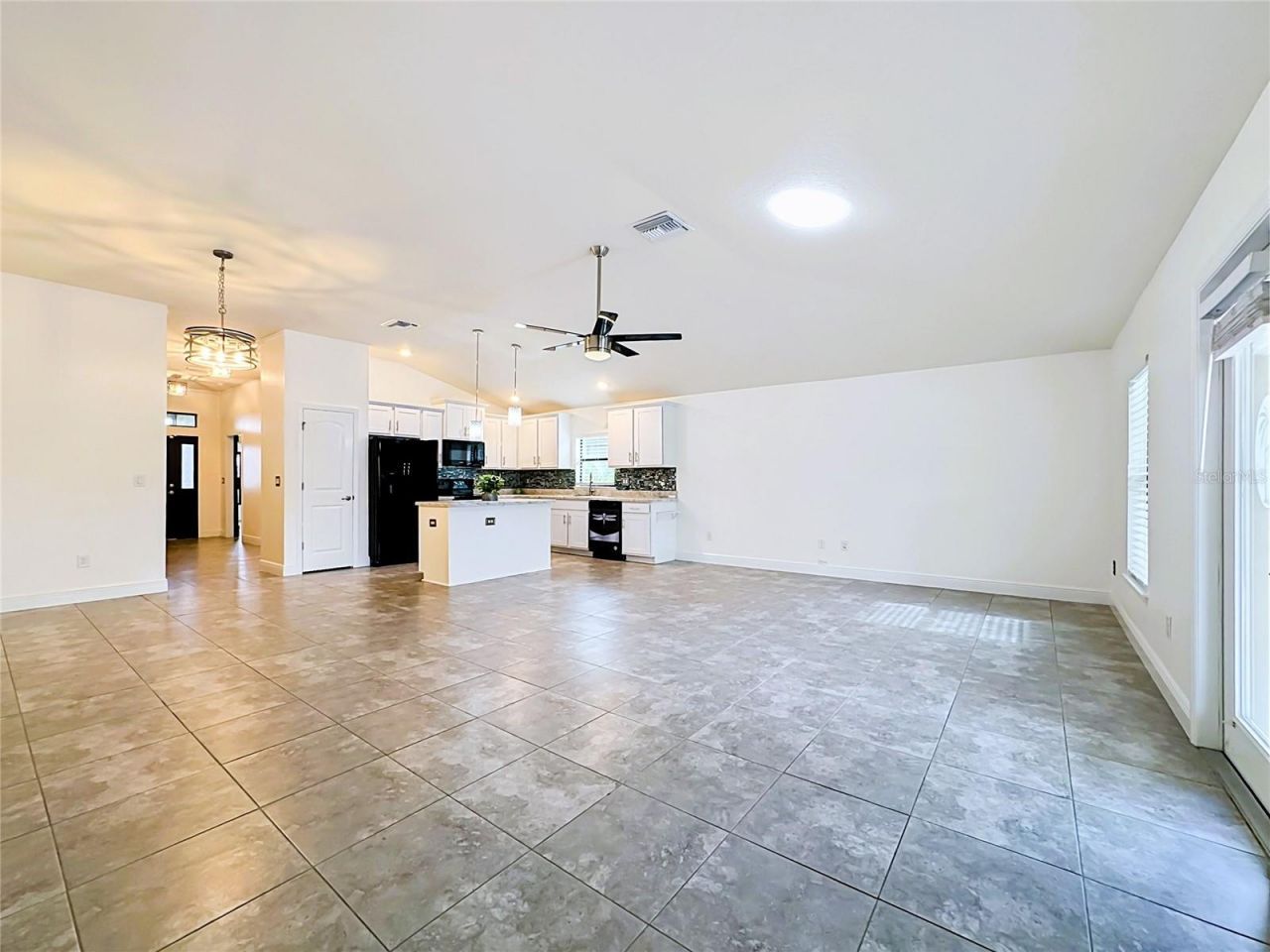 9210 52nd Avenue E, Palmetto, FL 34221 Photo