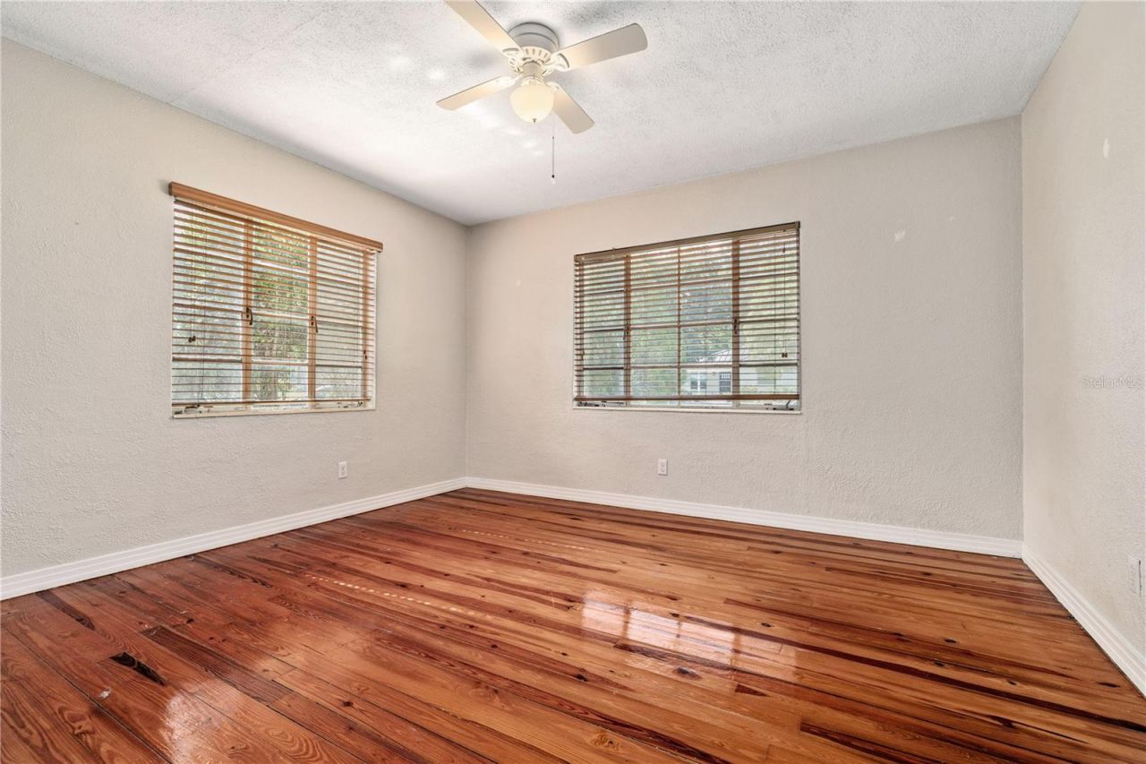 1418 E Powhatan Avenue , Tampa, FL 33604 Photo