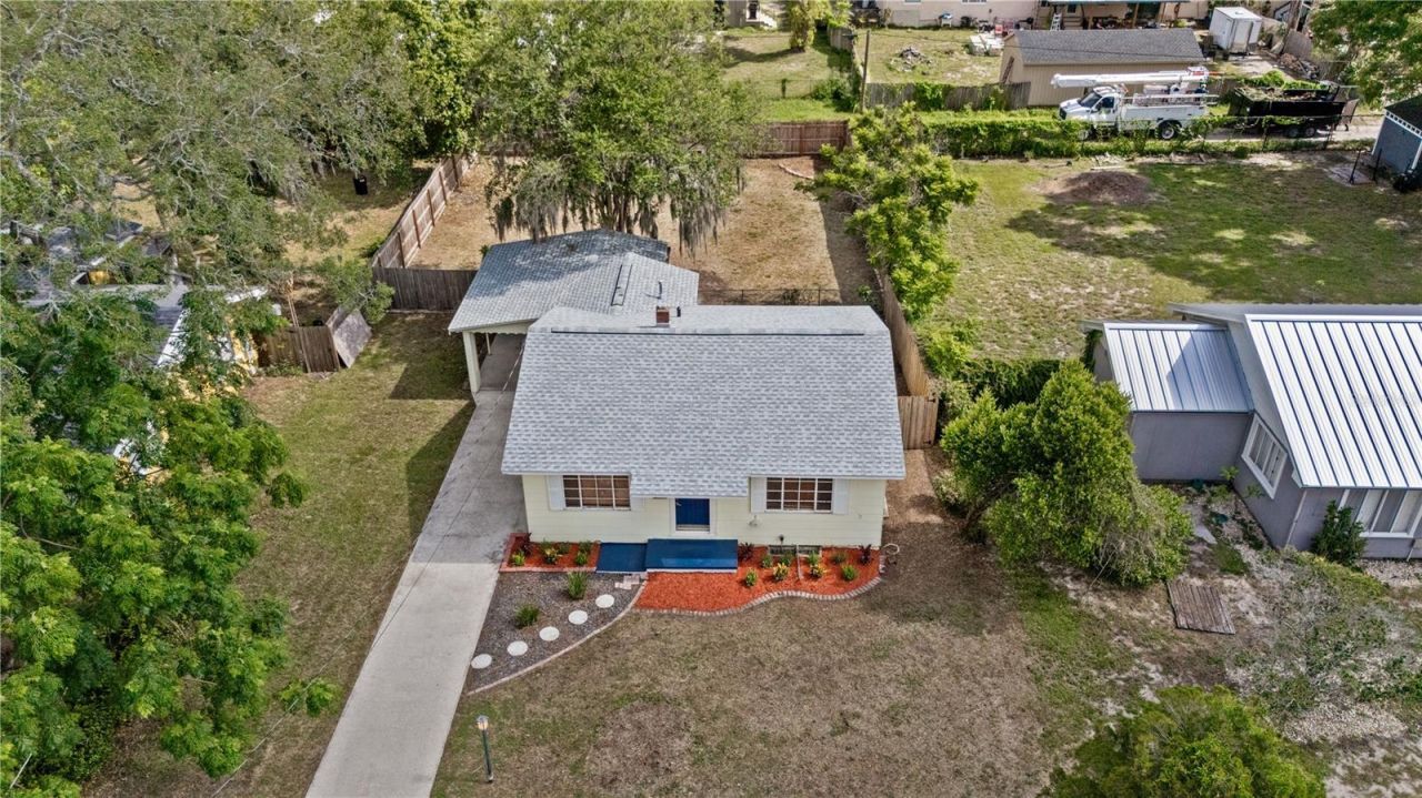 1418 E Powhatan Avenue , Tampa, FL 33604 Photo