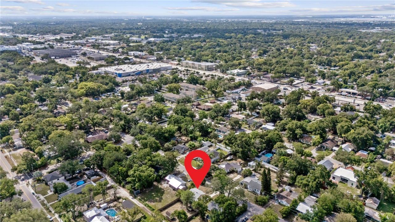 1418 E Powhatan Avenue , Tampa, FL 33604 Photo