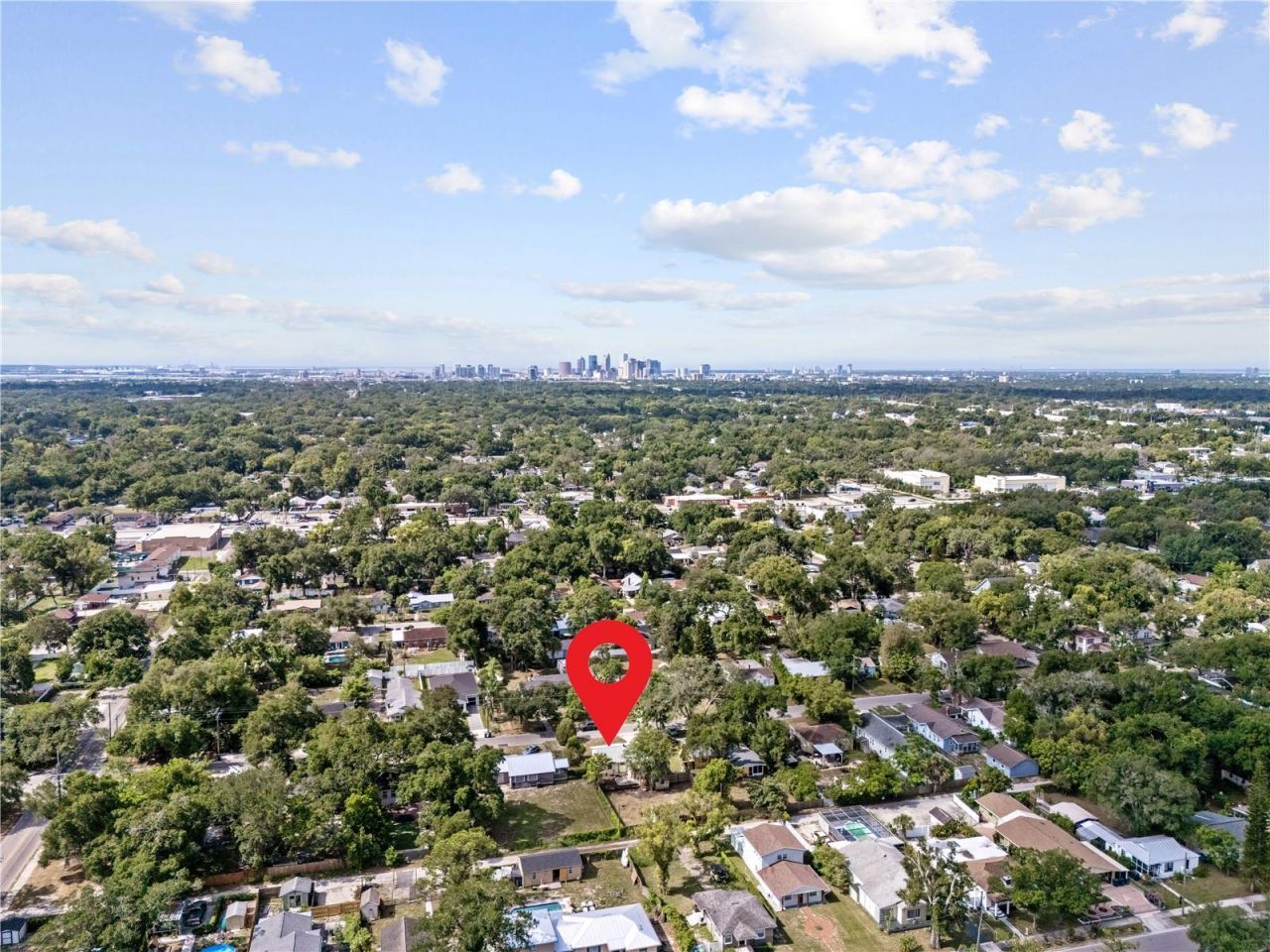 1418 E Powhatan Avenue , Tampa, FL 33604 Photo