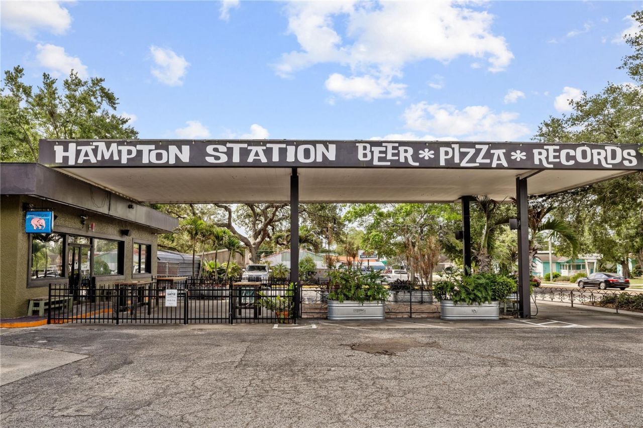 1418 E Powhatan Avenue , Tampa, FL 33604 Photo