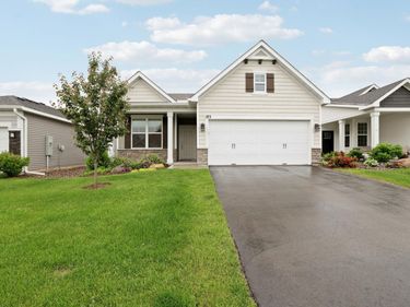 183 Liberty Heights Drive, Chaska, MN 55318