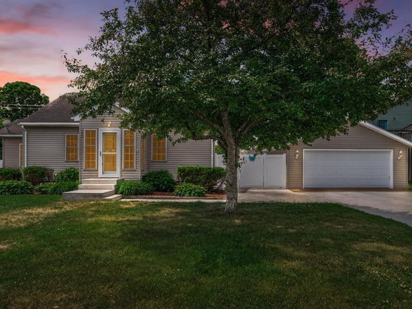 373 Locust Street S, Prescott, WI 54021