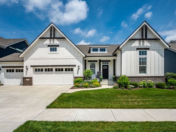 15611 Woodford Drive, Westfield, IN 46074