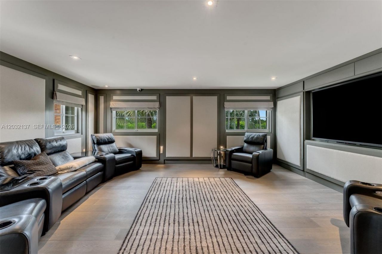 5021 NE London Walk Ter , Unit 50, Miami, FL 33138 Photo