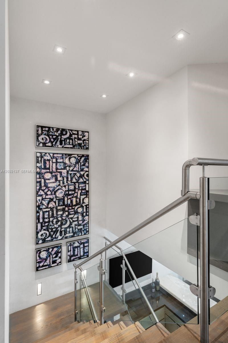5021 NE London Walk Ter , Unit 50, Miami, FL 33138 Photo
