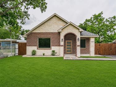 4617 Merida Avenue, Fort Worth, TX 76115