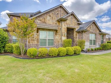 105 Legacy Downs Drive, Fort Worth, TX 76126