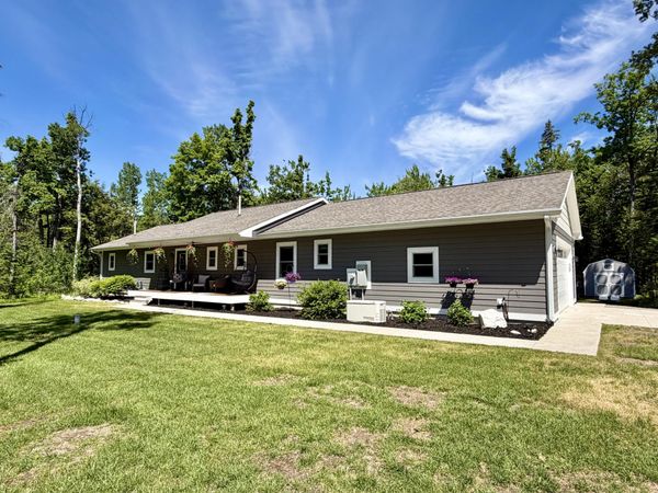 1539 Mullett Lake Woods Road, Cheboygan, MI 49721