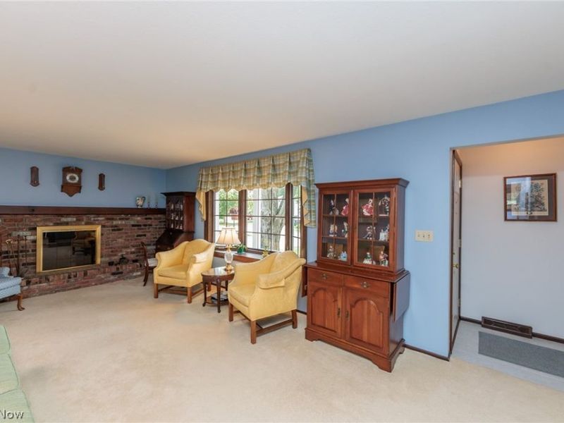 457 Edgewood Circle, Berea, OH 44017 Photo 17