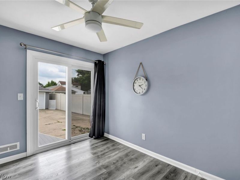 14291 Gallatin Boulevard, Brook Park, OH 44142 Photo 12
