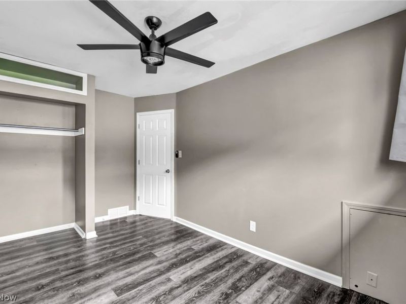 14291 Gallatin Boulevard, Brook Park, OH 44142 Photo 18