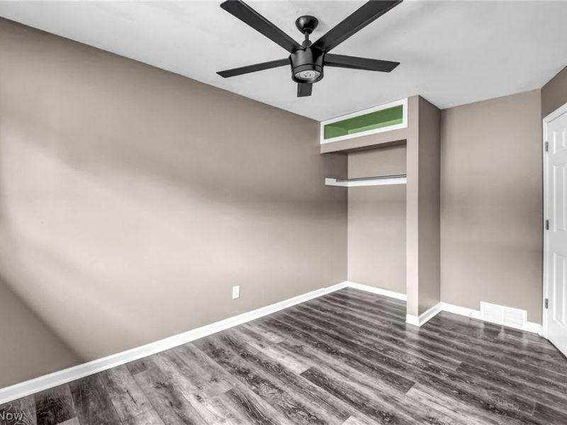 14291 Gallatin Boulevard, Brook Park, OH 44142 Photo 19