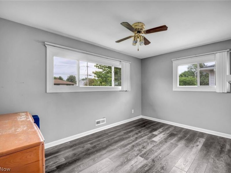 14291 Gallatin Boulevard, Brook Park, OH 44142 Photo 20