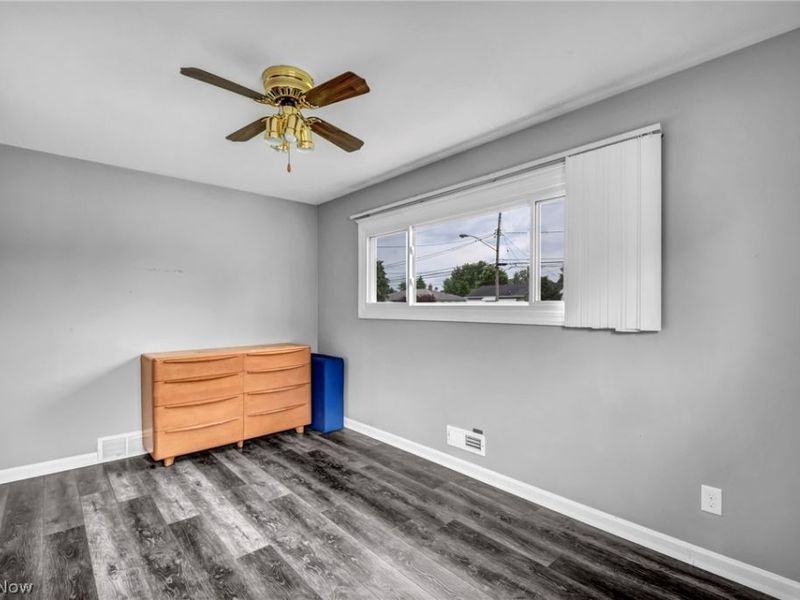 14291 Gallatin Boulevard, Brook Park, OH 44142 Photo 21