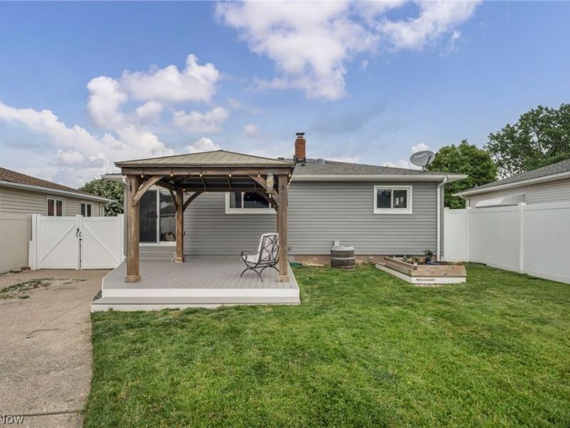 14291 Gallatin Boulevard, Brook Park, OH 44142 Photo 41