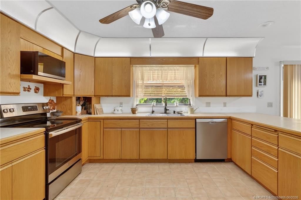 11145 SW Meadowlark Circle, Stuart, FL 34997 Photo