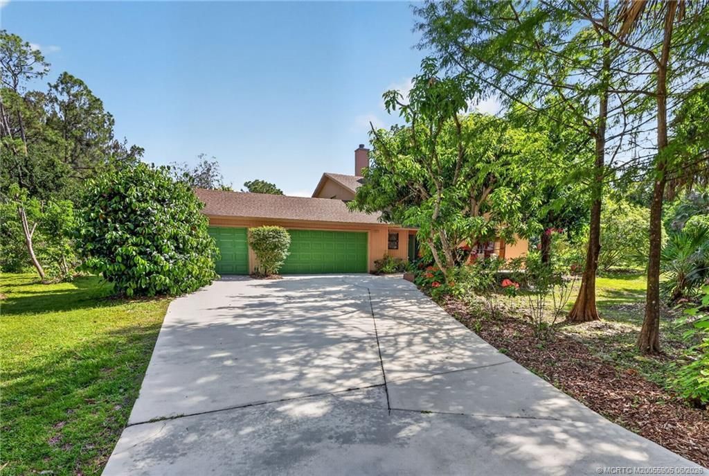 11145 SW Meadowlark Circle, Stuart, FL 34997 Photo