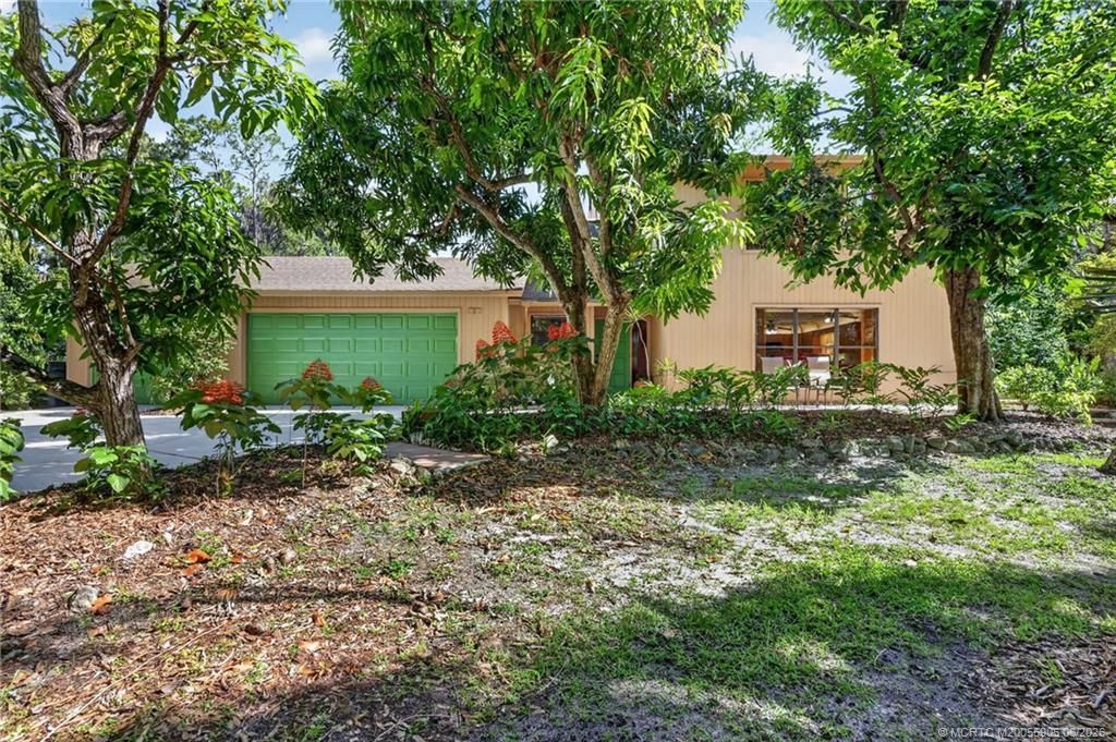 11145 SW Meadowlark Circle, Stuart, FL 34997 Photo