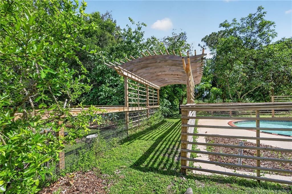 11145 SW Meadowlark Circle, Stuart, FL 34997 Photo