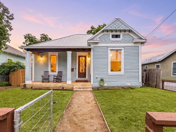 122 Vitra Pl, San Antonio, TX 78210