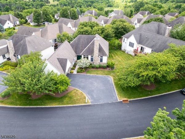 3 Troon Dr, Fredon, NJ 07860