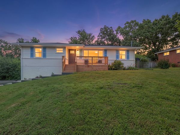 1012 W Lewis Street, Rossville, GA 30741