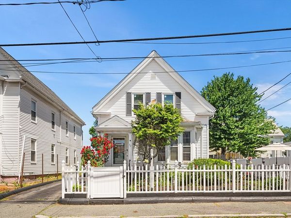 53 Nilsson St, Brockton, MA 02301