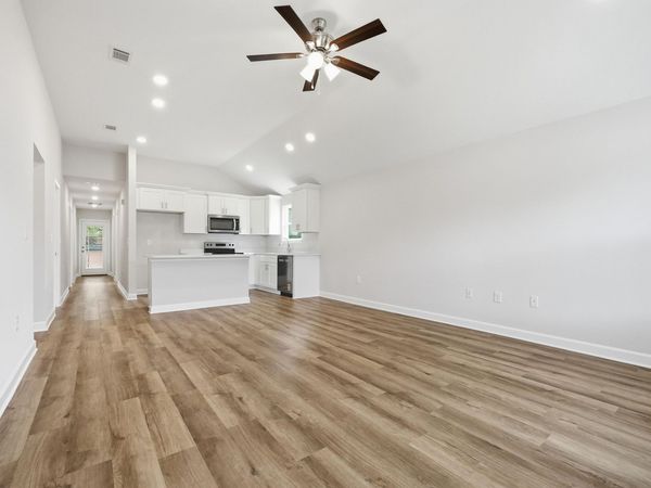 661 Lee Avenue, Crestview, FL 32539