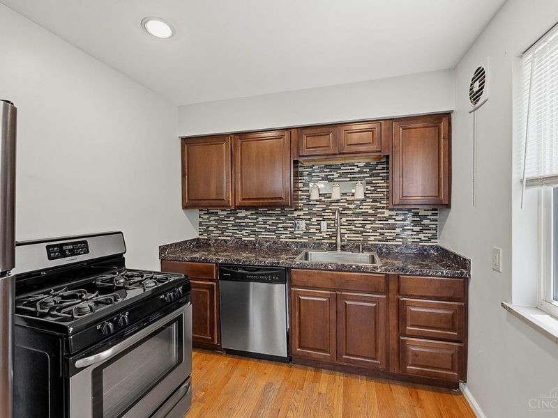 1114 Joetta Drive, Anderson Twp, OH 45230 Photo 6