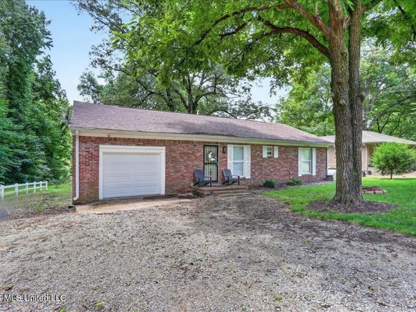 10641 Ben Lomond Cove, Hernando, MS 38632